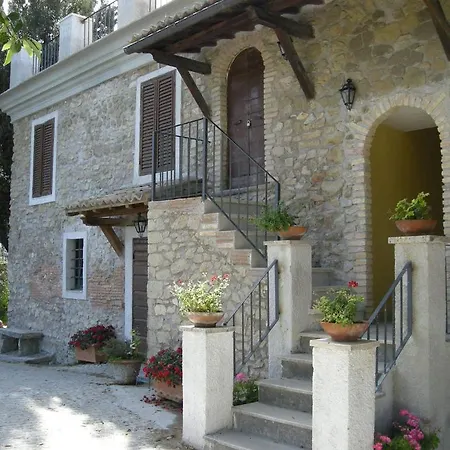 Tenuta Colfiorito Alojamento de Turismo Rural *