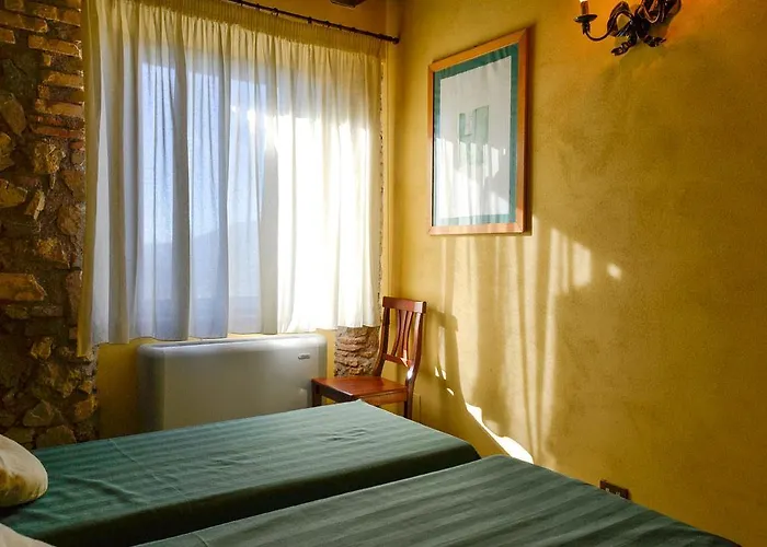 Tenuta Colfiorito Farm stay Rome
