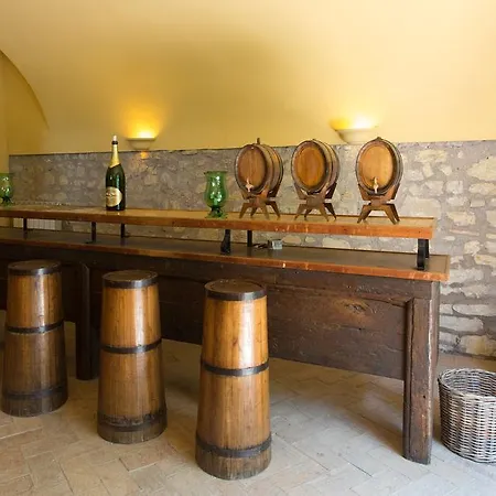 Tenuta Colfiorito Alloggio per agriturismo *